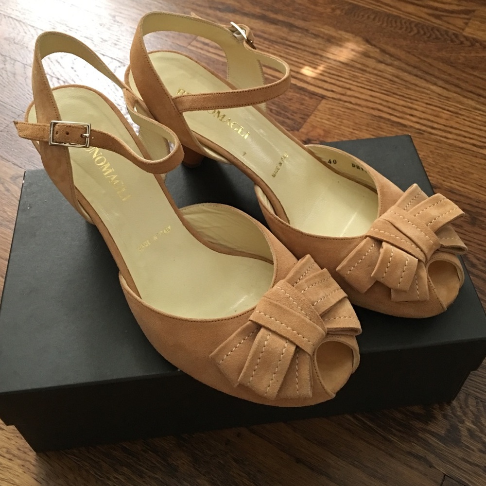 Bruno Magli Tan Peep-Toe Heels